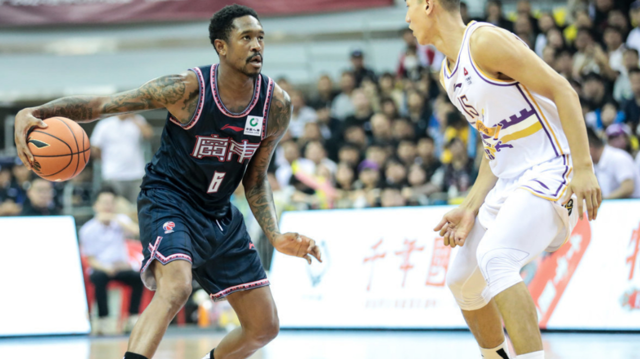 雷速官网入口 -关于今晚广东宏远复出首秀：全明星赛节点到来；压力陡增；身体对抗强度拉满的信息